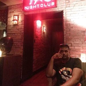 Meet your Posher, Christopher